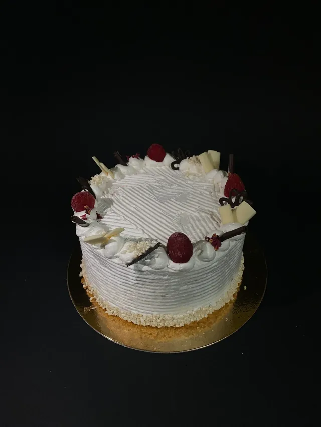 Mascarponés Eper torta
